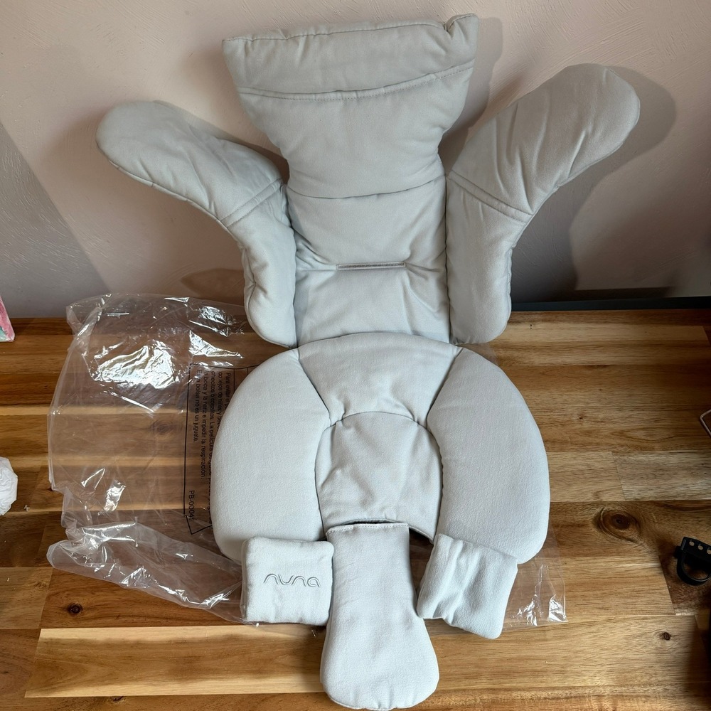 Nuna PIPA Series Infant Carseat Insert New